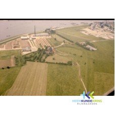Spijk Luchtfoto steenfabriek Daams Coll. G.B.Janssen